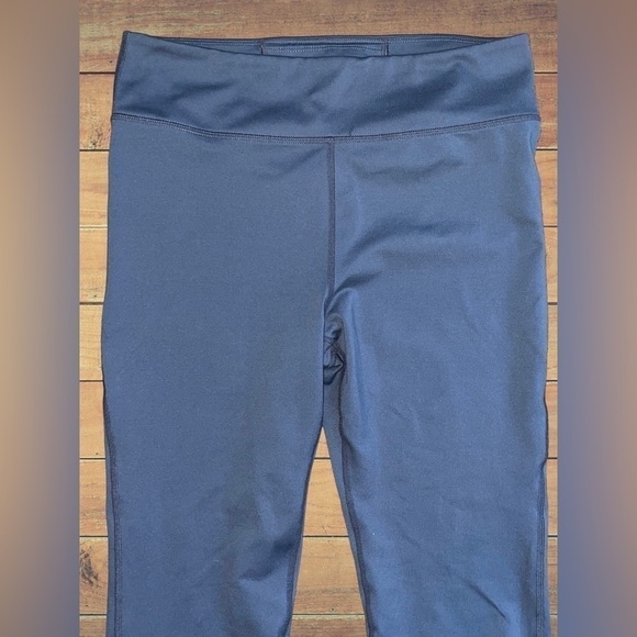 Free People Movement Womens Medium Leggings • Solid Gray Stirrups High Rise - Picture 2 of 13